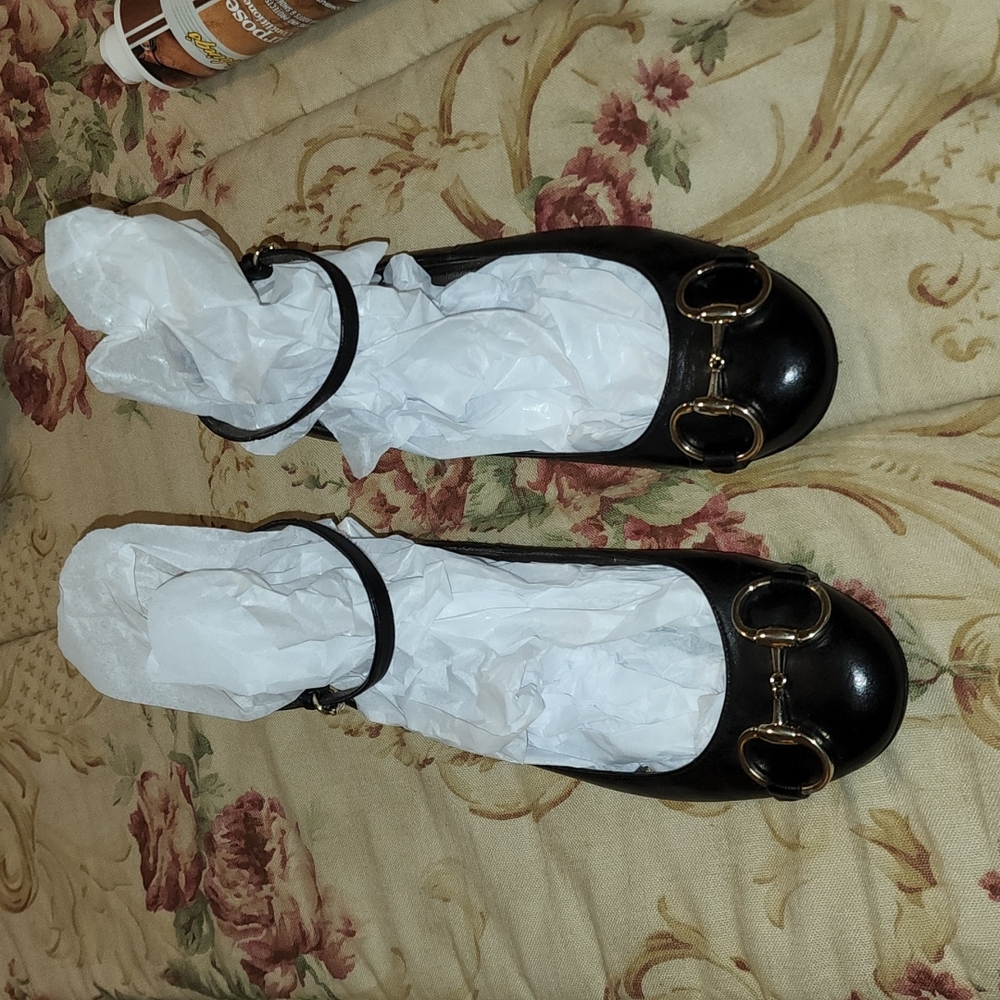 Gucci Flats Black 7.5